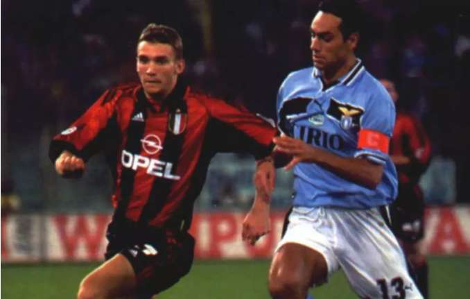  意大利国脚转会意甲豪门引关注  